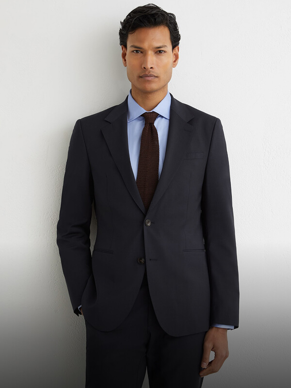 ملابس الخياطة