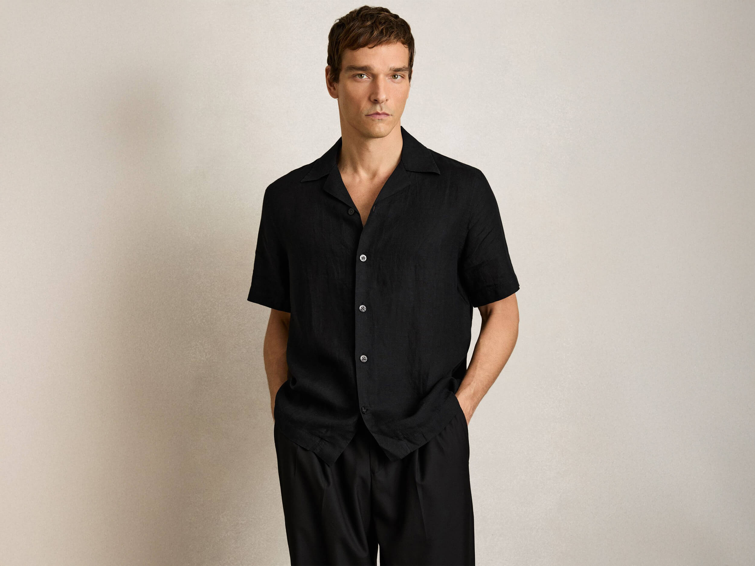 قمصان ذات ياقة كوبان